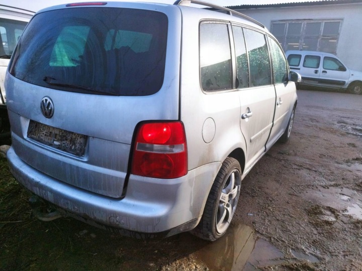 VOLKSWAGEN TOURAN CHARNIÈRE ARRIÈRE PORTES ARRIÈRE 2003 1.9L 1913
