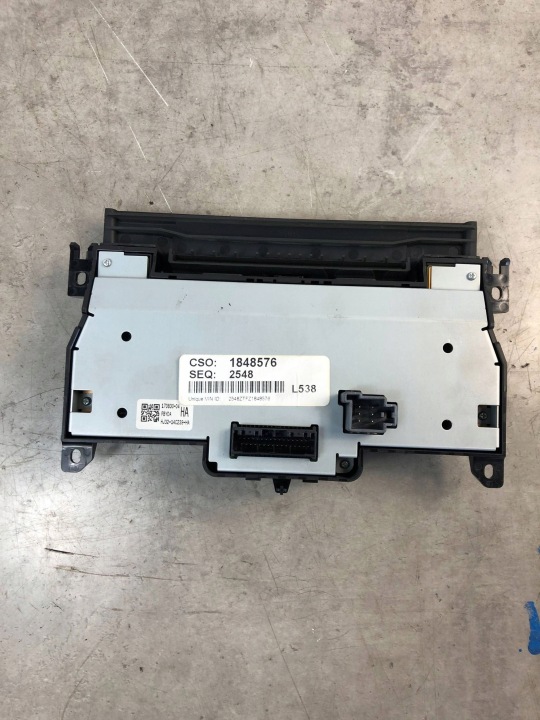 STACJA MULTIMEDIALNA LAND ROVER EVOQUE I HJ3214C239HA
