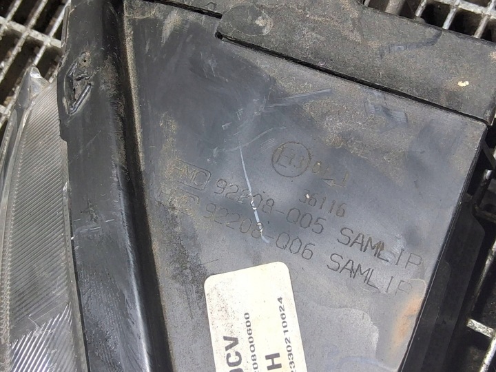 FEUX VERS CONDUITE DIURNE AVANT CÔTÉ DROITE HYUNDAI BAYON 92208Q0600