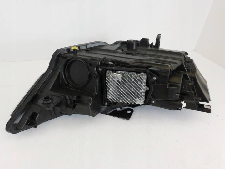 AUDI A6 C8 4K PHARE GAUCHE COMPLET LED 4K0941039C ENDOMMAGÉE VERRE