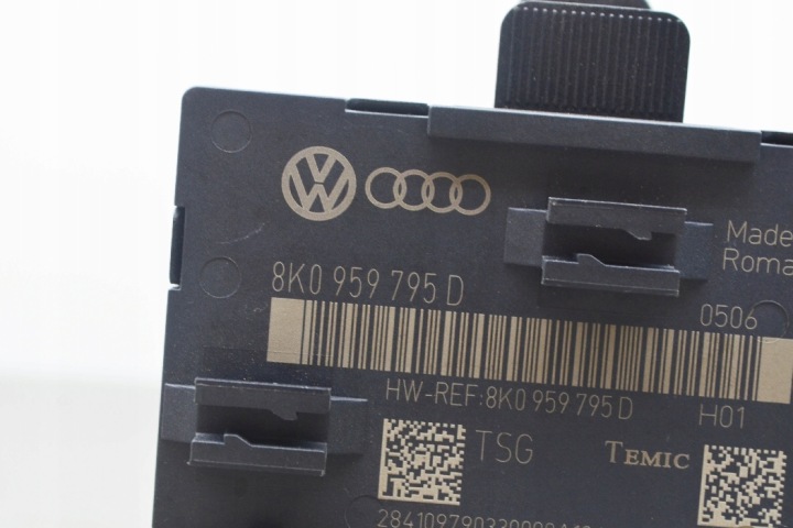 MODULE ARRIÈRE GAUCHES PORTES AUDI A4 AVANT (8K5, B8) 8K0959795D 1.8L