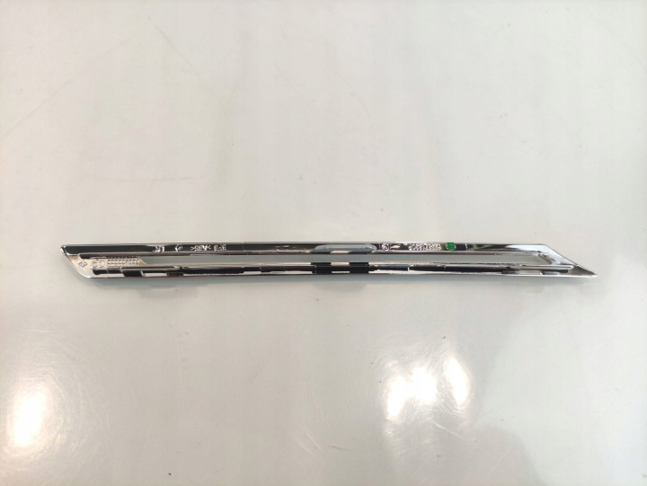 RENAULT MEGANE IV 4 MOULURE GRILLE DE RADIATEUR GAUCHE 623871830R