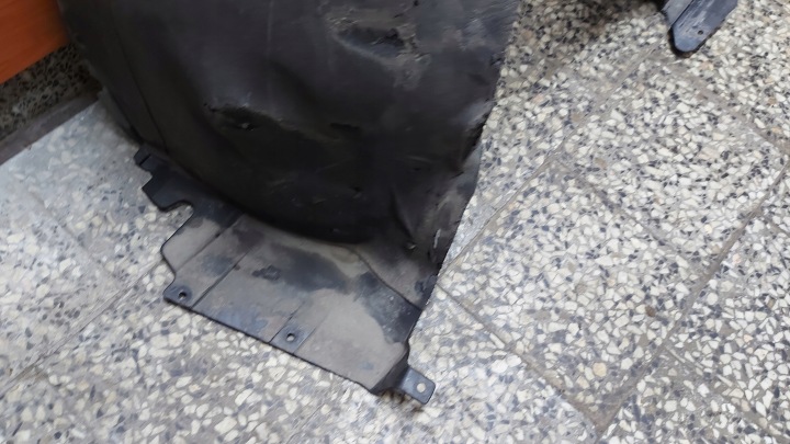 PASSAGE DE ROUE GAUCHE AVANT MINI CLUBMAN F54 15-
