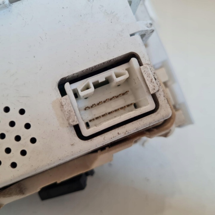 FIAT SEDICI SUZUKI SX4 4X4 BOÎTE FUSIBLES MODULE FUSIBLE 36770-79J60