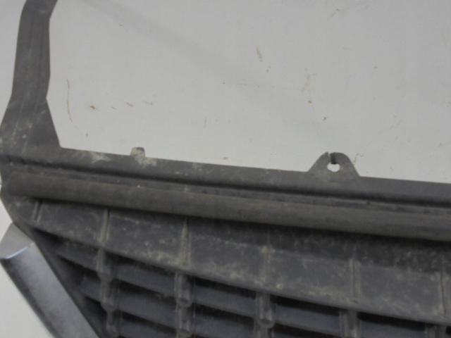 FORD MONDEO MK4 CALANDRE GRILLE 7S71-8200-D