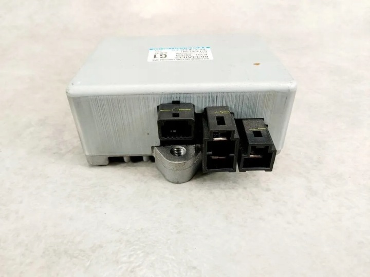 CONTRÔLEUR VENTILATEURS MITSUBISHI LANCER VIII 1.6