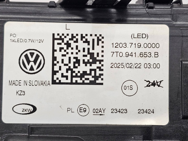 VW TRANSPORTER T7 2021+ PHARES ANTIBROUILLARD LED FJD GAUCHE VERS CONDUITE DIURNE 7T0941653B