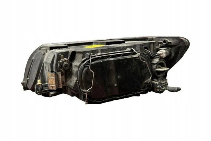PHARE GAUCHE AVANT VOLVO S40 II (MS) 0301198202 1.6L DIESEL 81KW 2006