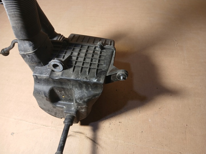 CHÂSSIS FILTRE AIR VW AUDI SEAT SKODA 6R0129607C