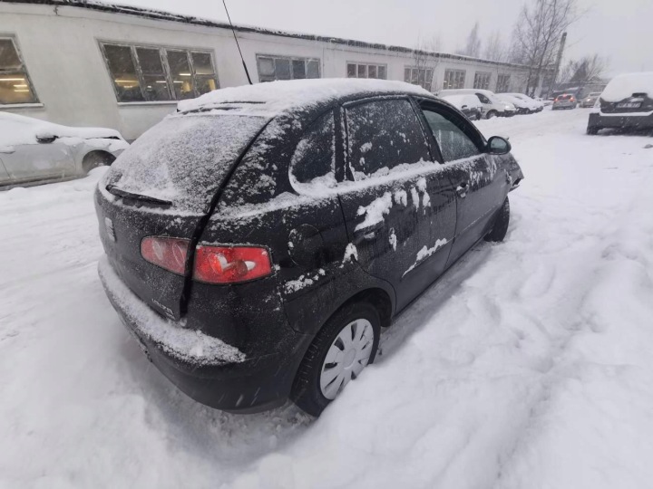SEAT IBIZA PIÈCE AUTOMOBILE 2005 1.4L 6L0880201G