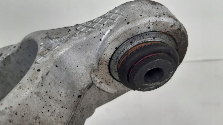 VOLVO S90/V90 BRAS DE SUSPENSION GAUCHE ARRIÈRE 31387209