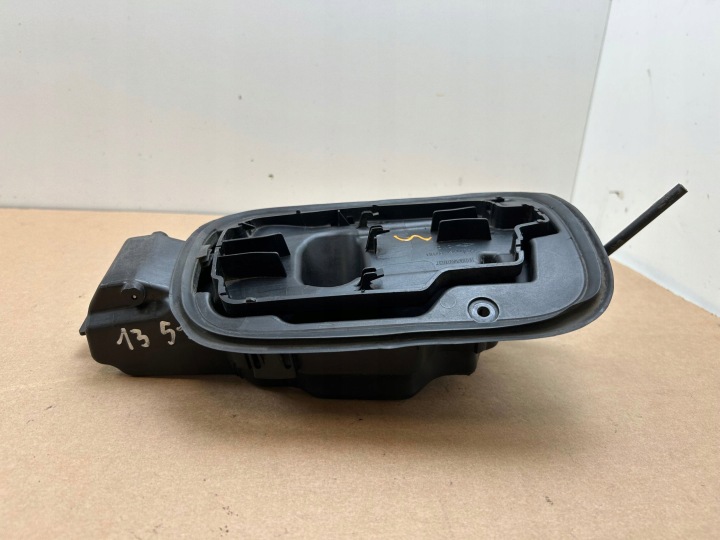 RENAULT TALISMAN CLAPET GOULOTTE DE REMPLISSAGE CARBURANTS 781204656R TEGNE