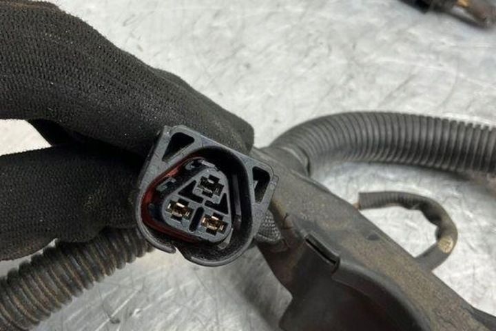FAISCEAU DE CÂBLES MOTEUR BMW 7 (F01, F02) 7614896 4.4L GASOLINE 2010