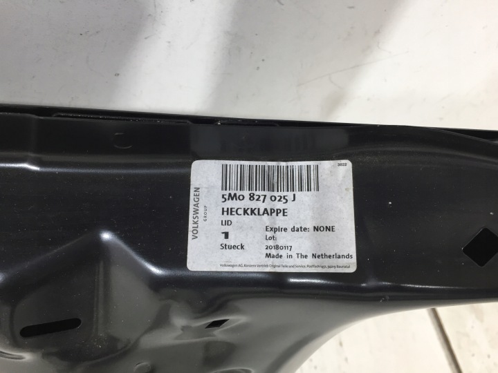 VW GOLF PLUS 5M 04-14 COUVERCLES DE COFFRE ARRIÈRE ORIGINE NEUF 5M0827025J