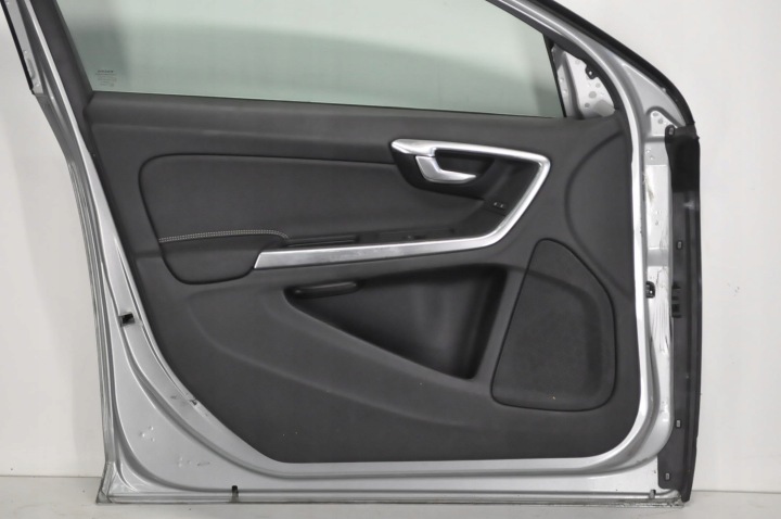 VOLVO S60 II V60 PORTES GAUCHE AVANT GAUCHE AVANT 477-46