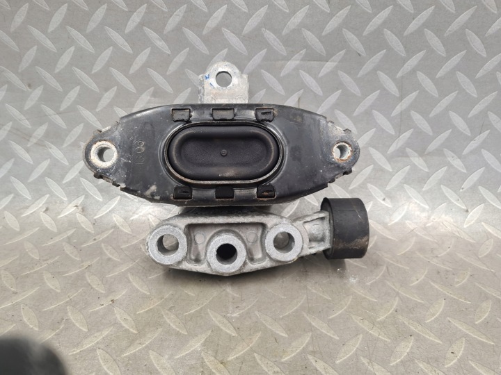COUSSIN POIGNÉE MOTEUR OPEL MOKKA 1.7 CDTI 95135160 ORIGINAL
