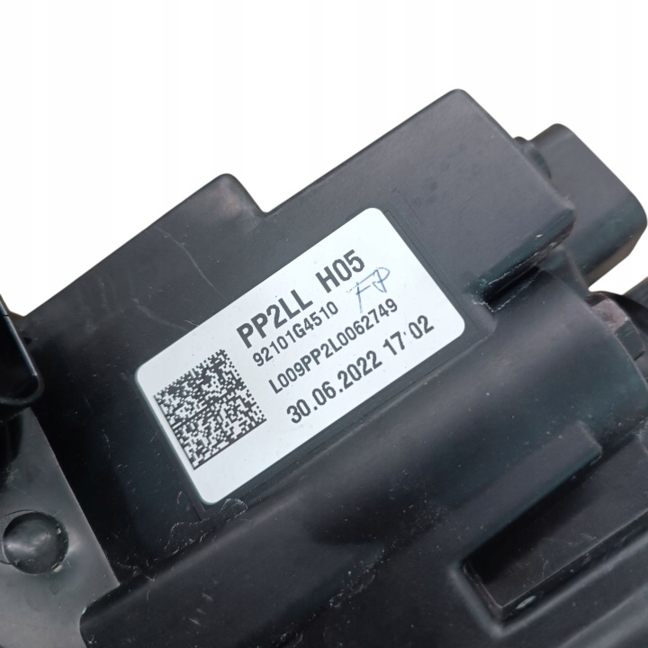 PHARE GAUCHE AVANT HYUNDAI I30 III LIFT 92101-G4510