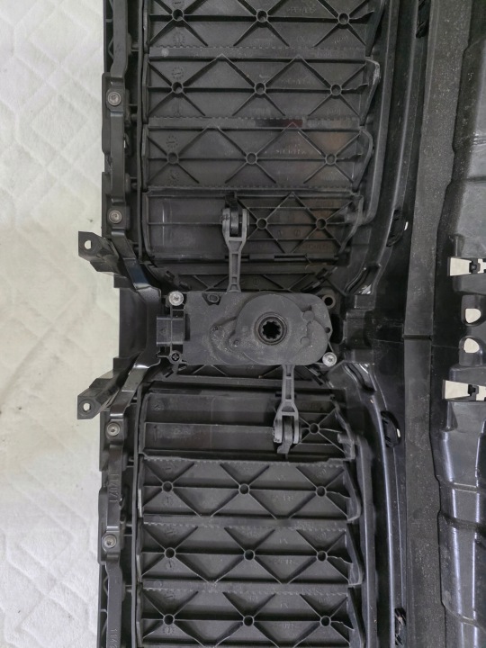 CALANDRE GRILLE BMW 5 G30 G31 LIFT 1149055-02 187156-10