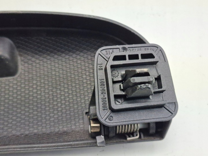 AUTRE PIÈCE INTÉRIEUR MERCEDES-BENZ E W212 A2048100041