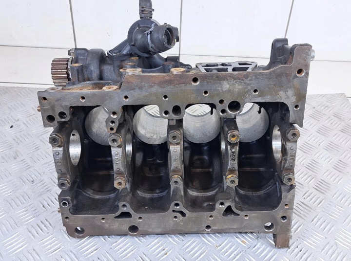 VW AUDI SKODA SEAT 2.0 TDI CFF BLOC MOTEUR 03L021CA