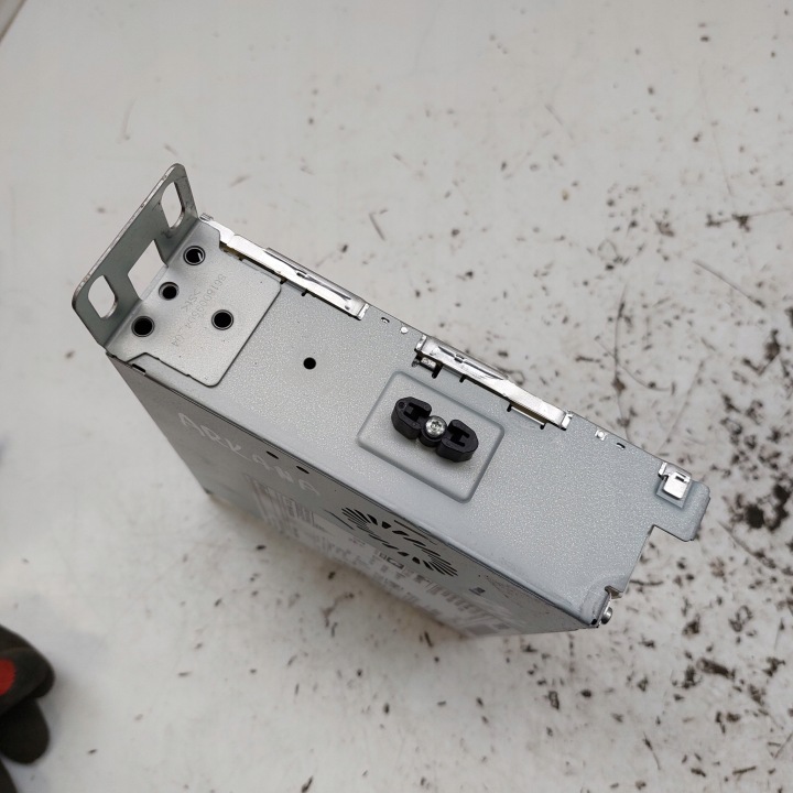 RENAULT ARKANA RADIO D'USINE