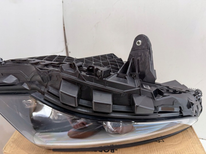 MERCEDES EQC A293 W293 COMPLET LED PHARE DROITE AVANT AVANT A2939062801