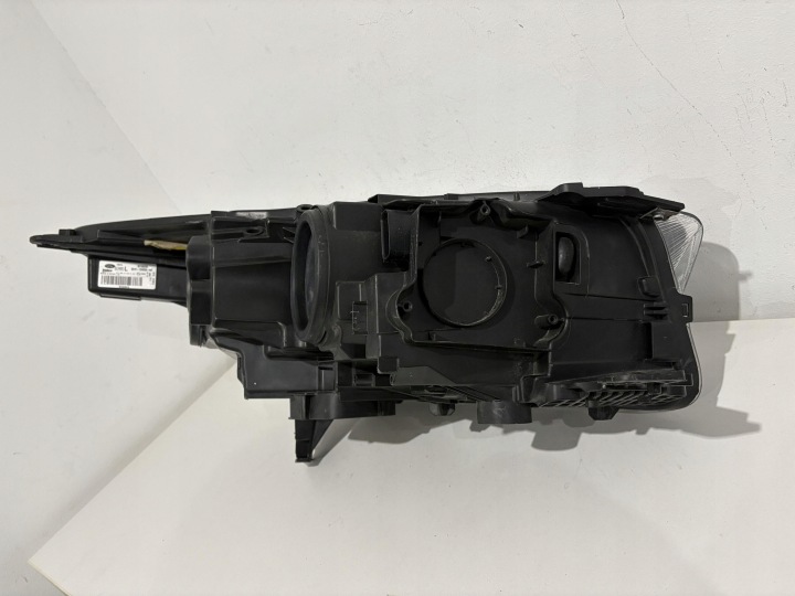 FORD KUGA MK2 PHARE GAUCHE AVANT AVANT GV41-13W030-AH