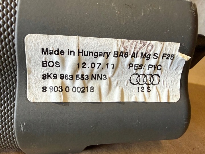 AUDI A4 B8 AVANT UNIVERSEL STORE COUVERCLES DE COFFRE 8K9863553
