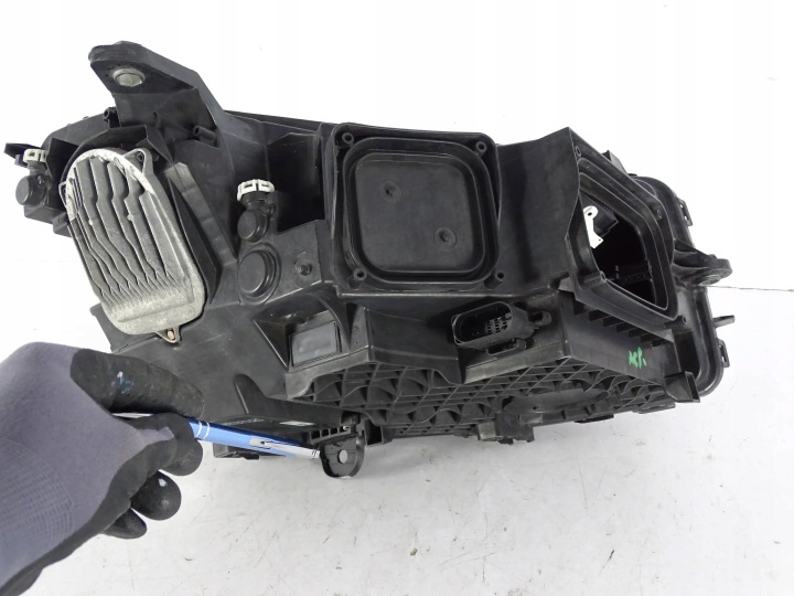 PHARE MERCEDES GLC W253 A2539069300