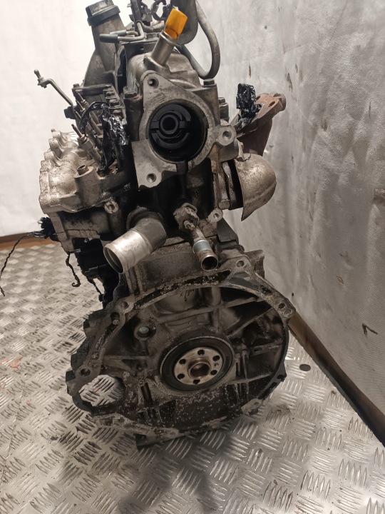 MOTEUR POTEAU TOYOTA AURIS I D4D 2007R 1.4D 66KW 1ND-E52CA