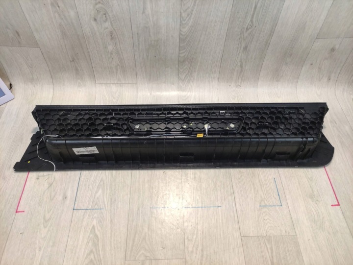 MERCEDES V-KLASA VITO W447 PROTECTION SEUIL DEGRÉ GAUCHE ARRIÈRE A4476802506