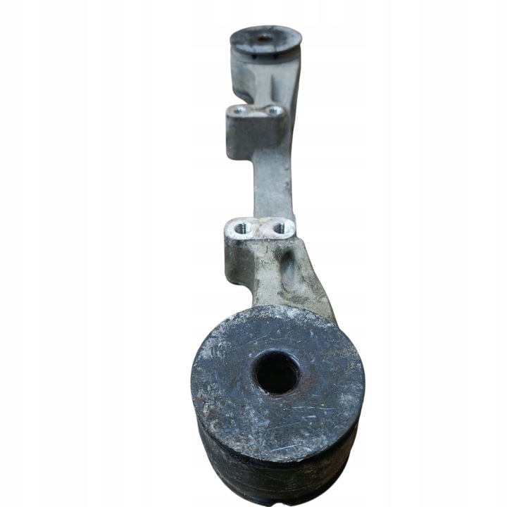 FIXATION ARRIÈRE DIFFÉRENTIEL ARRIÈRE TOYOTA SEQUOIA (XK60) 523900C012