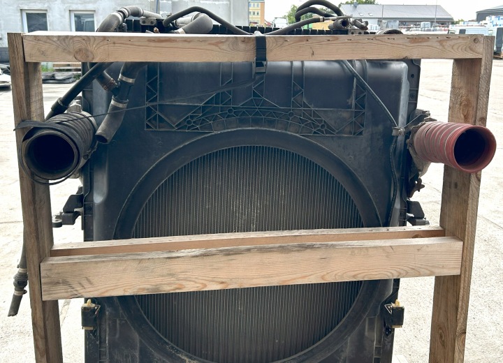 KIT RADIATEURS VERS MERCEDEDES ACTROS MP4 A9605002501 A9605000002