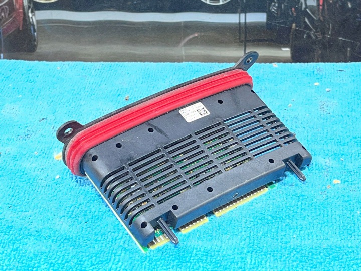 BMW F15 F16 F33 F36 F80 F85 MODULE CONTRÔLEUR CASSETTE FEUX XÉNON 7316187