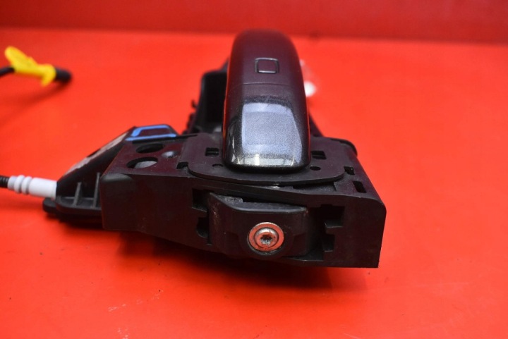 POIGNÉE GAUCHE ARRIÈRE ARRIÈRE LZ7L 8T01837885 AUDI A4 B8 07-11
