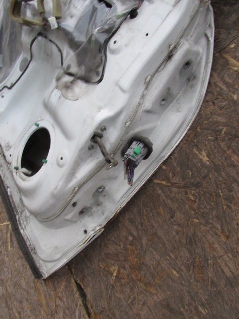 SUZUKI GRAND VITARA II 2006-2012R PORTES GAUCHE AVANT LAK. 26U COMPLET