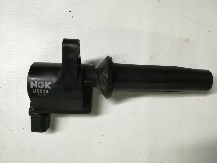 BOBINE ALLUMAGE NGK 48063