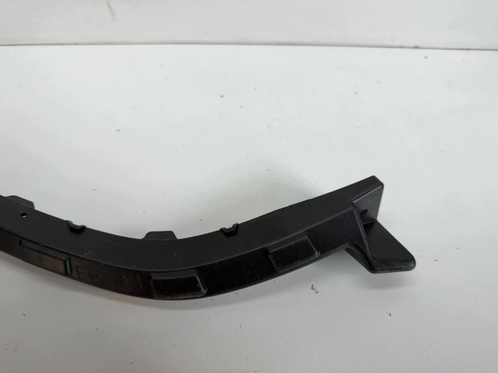 GLISSIÈRE FIXATION PARE-CHOCS DROIT AVANT HYUNDAI I10 III 86526-K7000