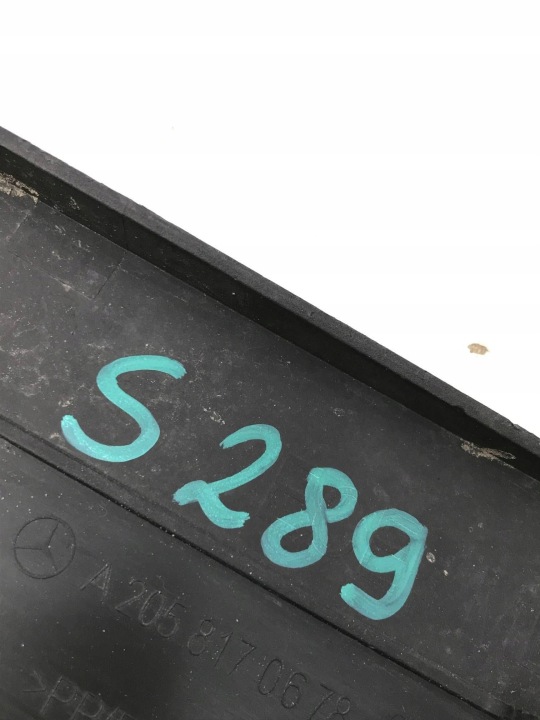 CHÂSSIS CADRE DE PLAQUE D'IMMATRICULATION ARRIÈRE MERCEDES-BENZ C W205 A2058170678