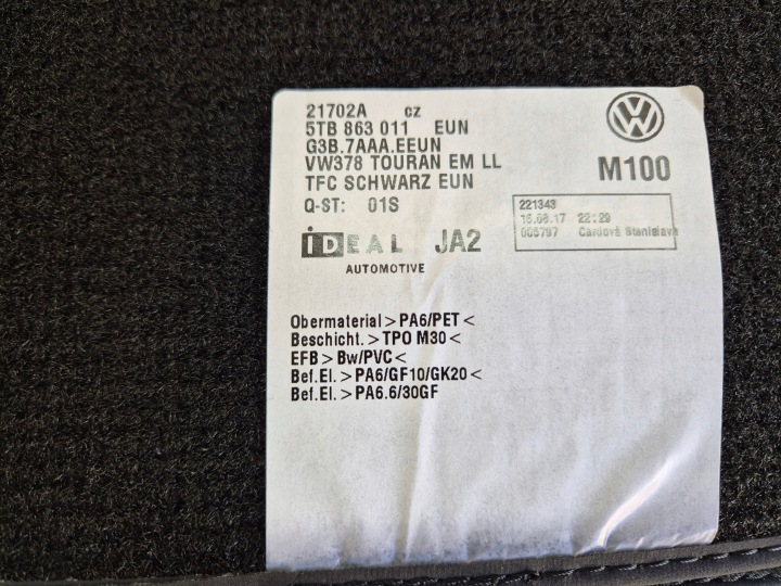 VW TOURAN II 5T NOUVEAU ORIGINE TAPIS DE SOL VELOURS 5TB863011