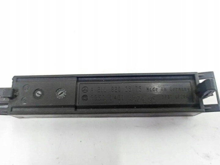 AMPLIFICATEUR D'ANTENNE MERCEDES-BENZ E (W211) A2118202575 3.2L DIESEL 165KW