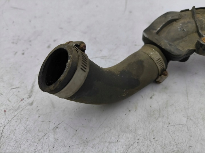 TOYOTA YARIS 2012 TUYAU TUYAU ÉCHANGEUR D'AIR DE SURALIMENTATION