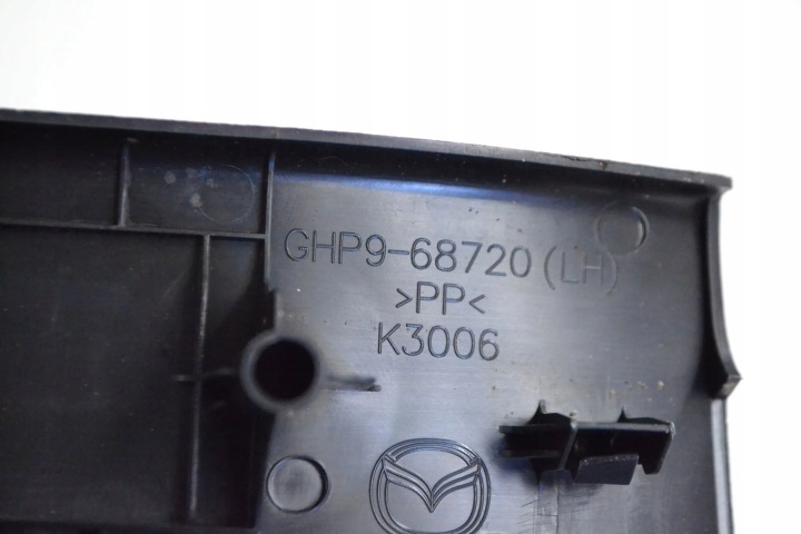 MAZDA 6 2014 GAUCHE CÔTÉ PROTECTION MONTANTS VITRES AVANT A