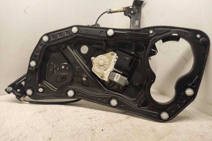 ÉLÉVATEUR VITRES DROITS AVANT PORTES VW PASSAT B6 (3C2) 3C8837462J 1.97L