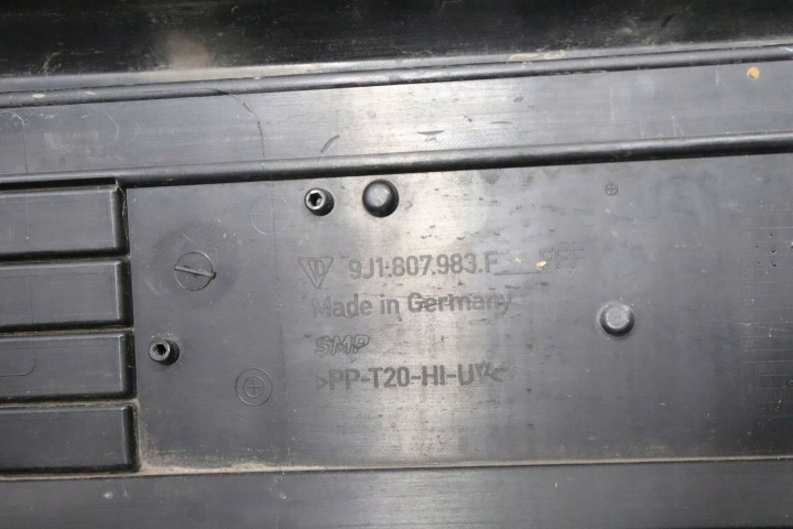 PARE-CHOCS ARRIÈRE DIFFUSEUR DOUBLURE PORSCHE TAYCAN 9J1807983F