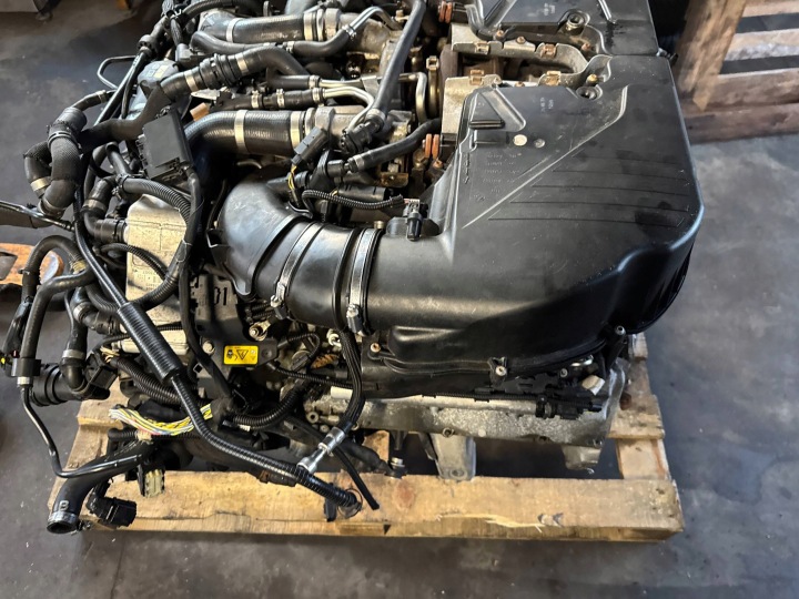 BMW 6 F12 4.4 MOTEUR COMPLET N63B44B