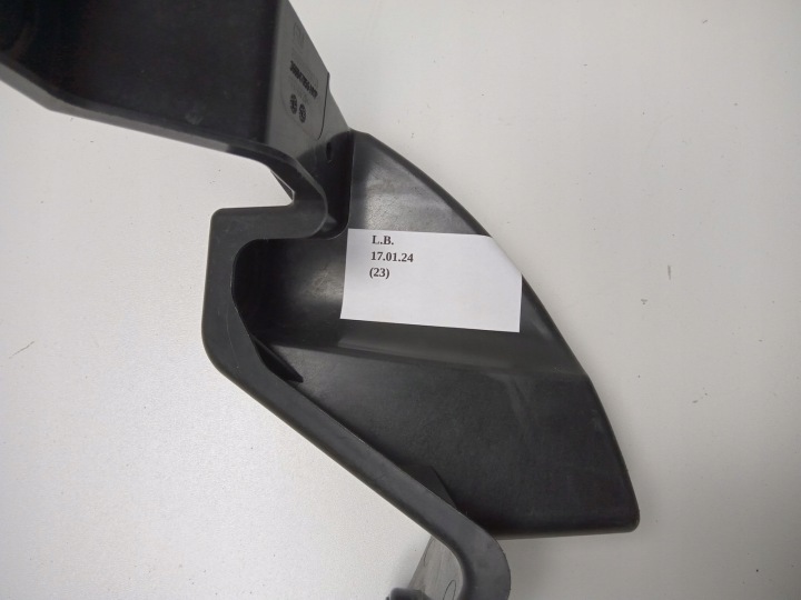 GLISSIÈRE FIXATION PARE-CHOCS ARRIÈRE OPEL INSIGNIA 39086628