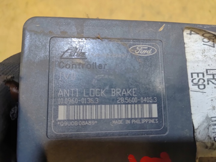 FOCUS MK2 C-MAX MK1 POMPE ABS 8M512C405CA