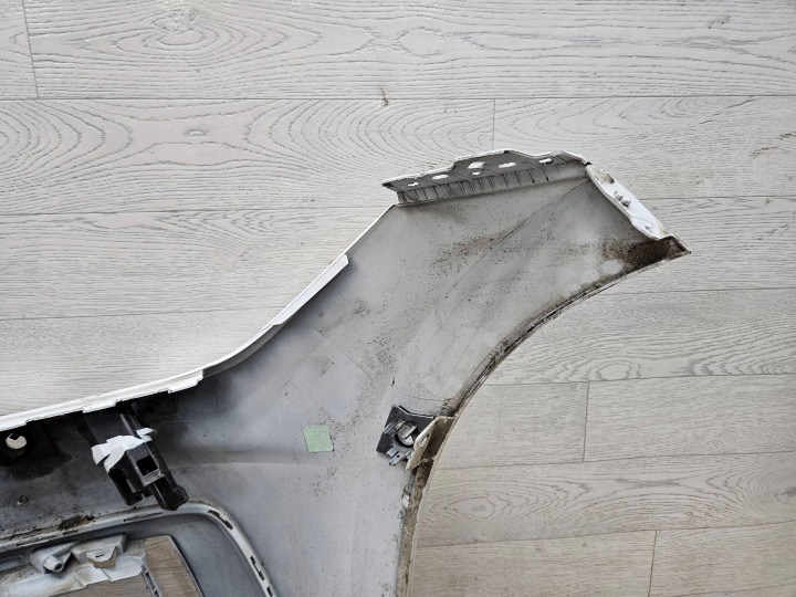 ANGLE PARE-CHOCS AVANT CÔTÉ DROITE VOLKSWAGEN ARTEON 3G8807796A