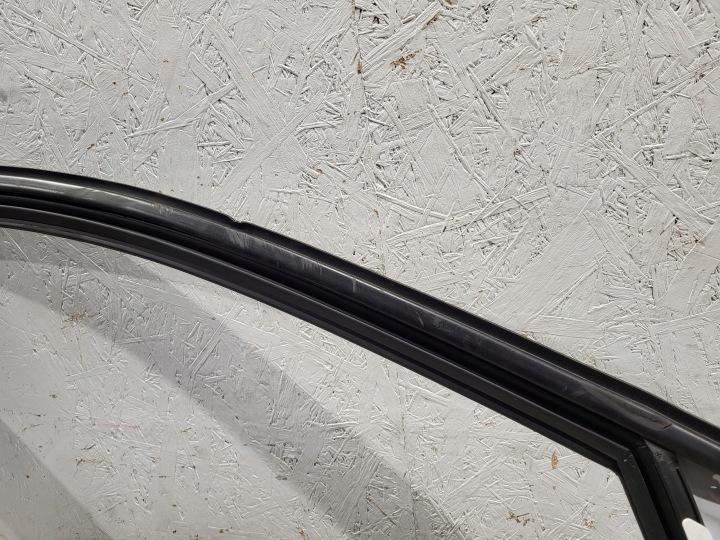 PORTES AVANT DROIT MERCEDES GLA W156 X156